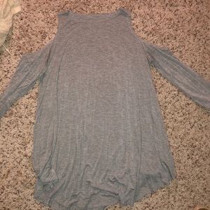 shoulder cut out top